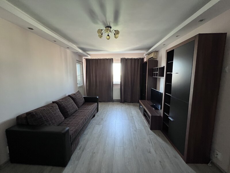 Militari, Lujerului, 200 m metrou.